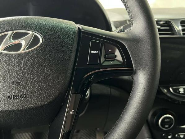 Hyundai Solaris I Рестайлинг с пробегом 2015 года, цена 1 050 000 рублей, 170446 км, хэтчбек, Автокод Объявления