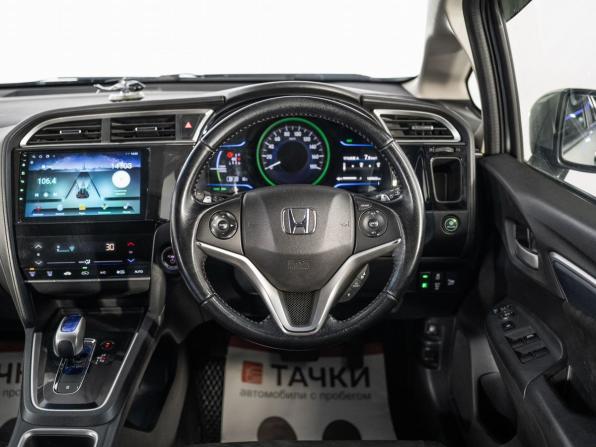 Honda Shuttle II с пробегом 2015 года, цена 1 065 000 рублей, 165838 км, универсал, Автокод Объявления