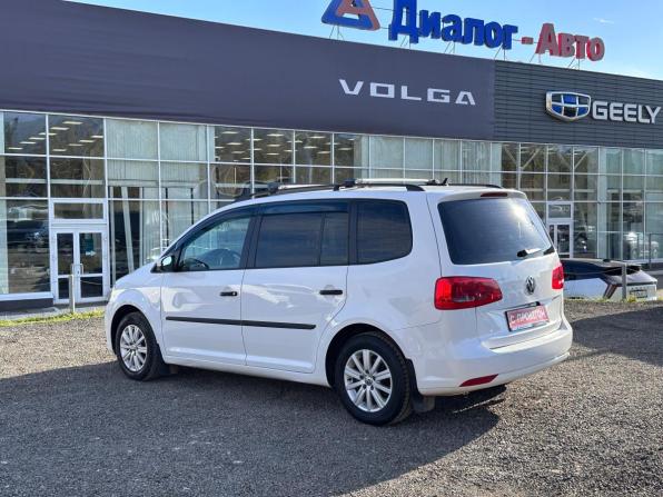 Volkswagen Touran I Рестайлинг 2 с пробегом 2012 года, цена 981 000 рублей, 258181 км, компактвэн, Автокод Объявления