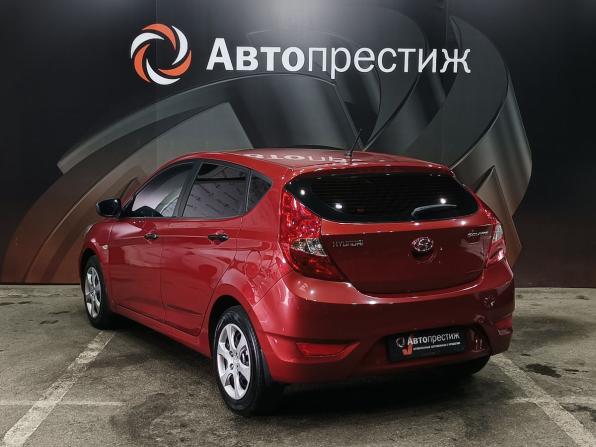 Hyundai Solaris I с пробегом 2012 года, цена 730 000 рублей, 161859 км, хэтчбек, Автокод Объявления