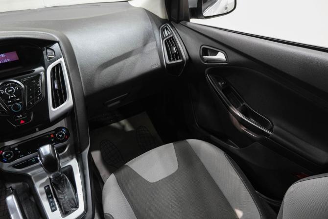 Ford Focus III с пробегом 2012 года, цена 779 000 рублей, 199000 км, хэтчбек, Автокод Объявления