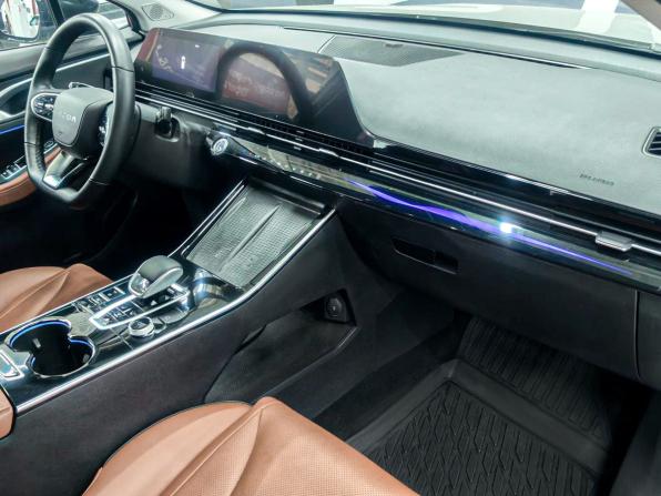 Omoda C5 I с пробегом 2023 года, цена 2 439 900 рублей, 16000 км, внедорожник, Автокод Объявления