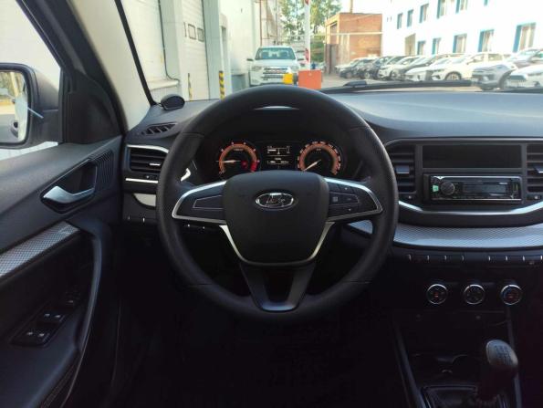Lada (ВАЗ) Vesta I Рестайлинг (NG) с пробегом 2023 года, цена 1 095 000 рублей, 40475 км, седан, Автокод Объявления