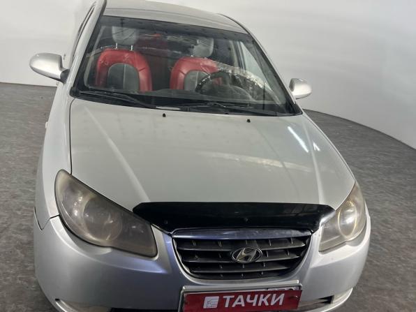 Hyundai Avante IV