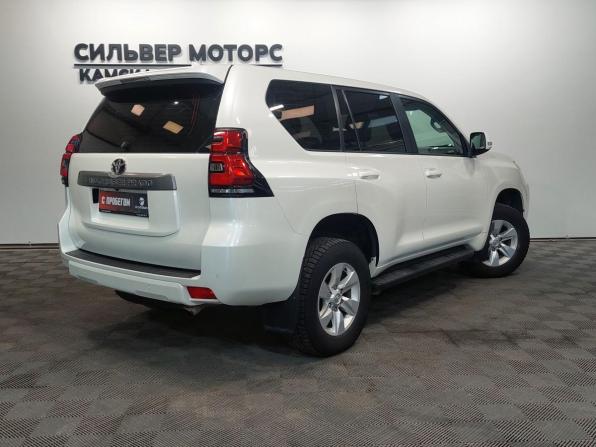 Toyota Land Cruiser Prado 150 Series Рестайлинг 2 с пробегом 2018 года, цена 3 990 000 рублей, 153000 км, внедорожник, Автокод Объявления