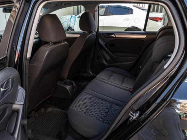 Volkswagen Golf VI с пробегом 2010 года, цена 849 000 рублей, 321811 км, хэтчбек, Автокод Объявления