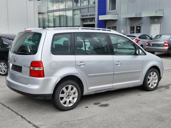 Volkswagen Touran I с пробегом 2004 года, цена 415 000 рублей, 317202 км, минивэн, Автокод Объявления