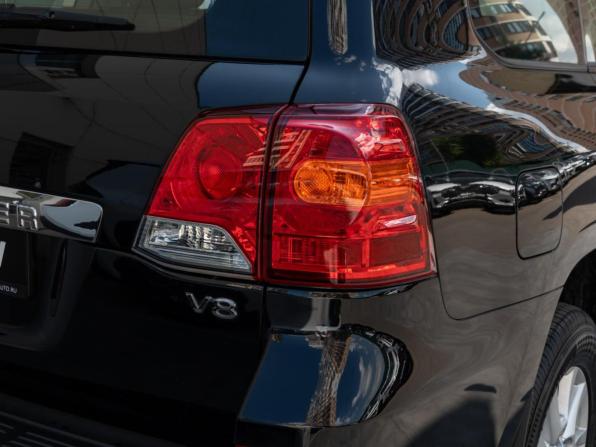 Toyota Land Cruiser 200 Series Рестайлинг 1 с пробегом 2012 года, цена 3 550 000 рублей, 133536 км, внедорожник, Автокод Объявления