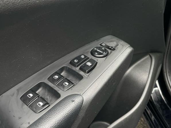 Hyundai Solaris II Рестайлинг с пробегом 2021 года, цена 1 570 000 рублей, 43126 км, седан, Автокод Объявления