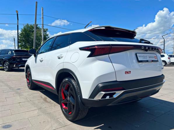 Omoda C5 I с пробегом 2023 года, цена 1 790 000 рублей, 43468 км, внедорожник, Автокод Объявления
