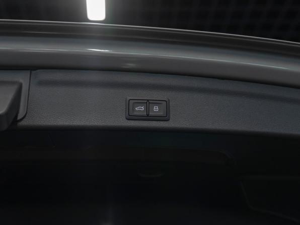 Audi Q3 II (F3) с пробегом 2026 года, цена 3 990 000 рублей, 15 км, внедорожник, Автокод Объявления