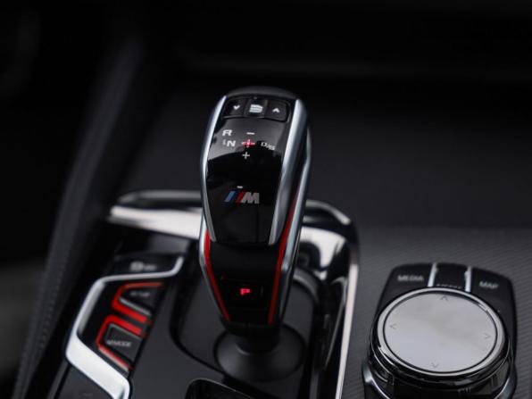 BMW M5 VI (F90) Рестайлинг с пробегом 2022 года, цена 11 990 000 рублей, 45818 км, седан, Автокод Объявления
