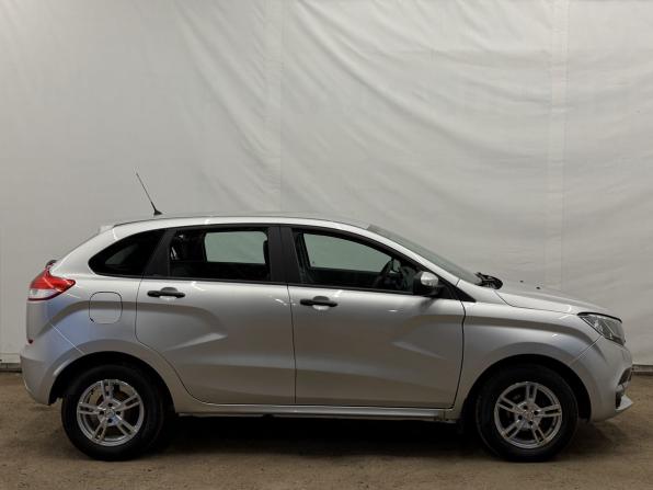 Lada (ВАЗ) XRAY I с пробегом 2018 года, цена 949 000 рублей, 30000 км, хэтчбек, Автокод Объявления