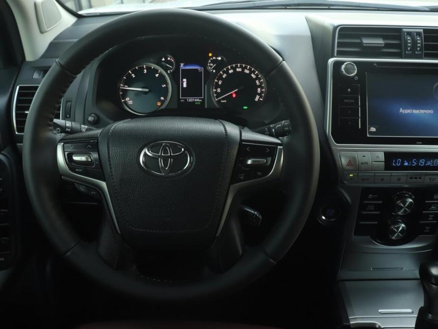 Toyota Land Cruiser Prado 150 Series Рестайлинг 2 Казань  - изображение 13