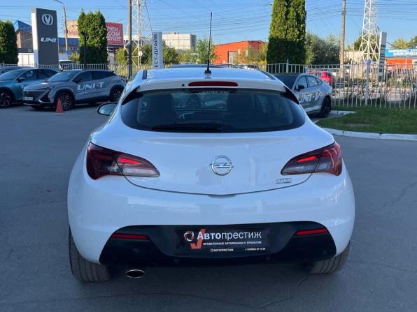 Opel Astra J Рестайлинг с пробегом 2014 года, цена 870 000 рублей, 155693 км, хэтчбек, Автокод Объявления