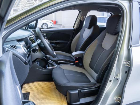 Renault Kaptur I Рестайлинг с пробегом 2020 года, цена 1 587 000 рублей, 83640 км, внедорожник, Автокод Объявления