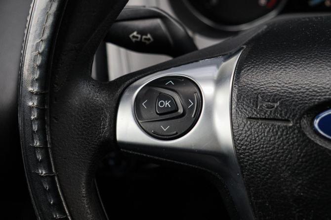 Ford Focus III с пробегом 2011 года, цена 530 000 рублей, 272386 км, седан, Автокод Объявления