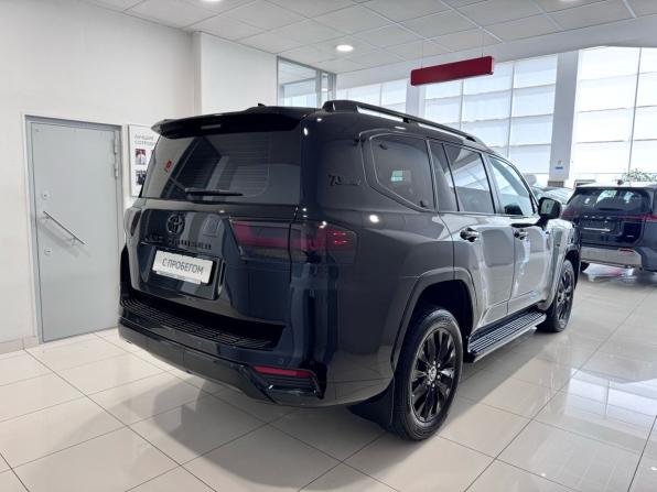 Toyota Land Cruiser 300 Series с пробегом 2021 года, цена 9 900 000 рублей, 42800 км, внедорожник, Автокод Объявления
