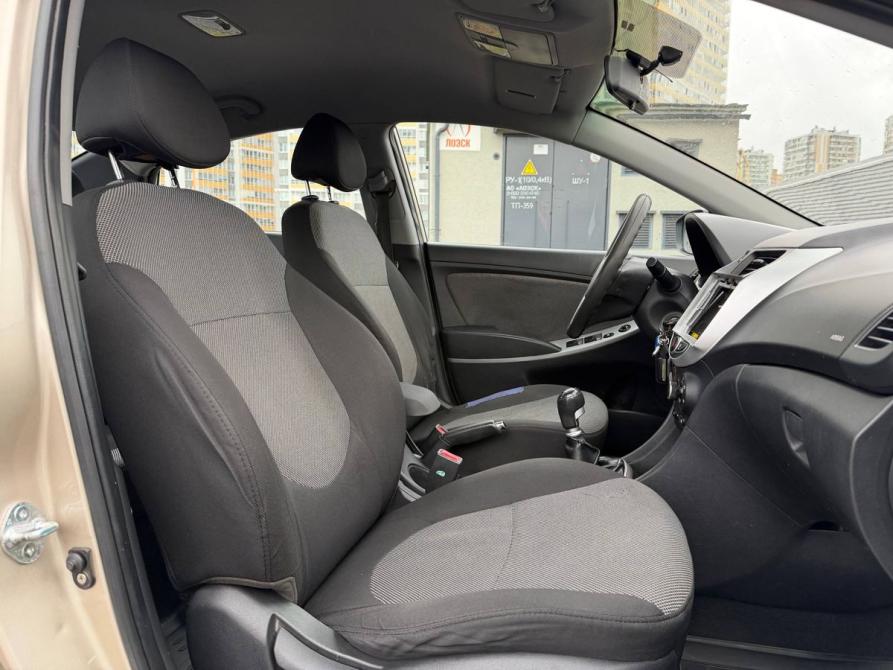 Hyundai Solaris I Санкт-Петербург  - изображение 15