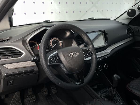Lada (ВАЗ) Vesta I Рестайлинг (NG) с пробегом 2023 года, цена 1 240 000 рублей, 48500 км, седан, Автокод Объявления