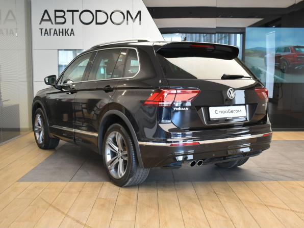 Volkswagen Tiguan II с пробегом 2018 года, цена 2 649 000 рублей, 143147 км, внедорожник, Автокод Объявления