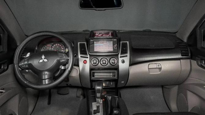 Mitsubishi Pajero Sport II Рестайлинг с пробегом 2014 года, цена 1 830 000 рублей, 188000 км, внедорожник, Автокод Объявления