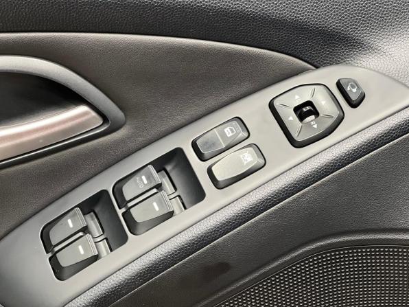 Hyundai ix35 I с пробегом 2013 года, цена 1 299 500 рублей, 184740 км, внедорожник, Автокод Объявления