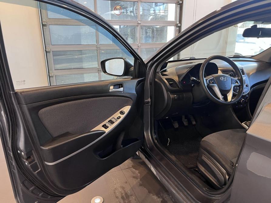 Hyundai Solaris I Чебоксары  - изображение 20