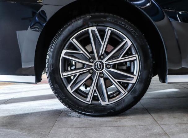 GAC M8 с пробегом 2024 года, цена 4 765 000 рублей, 35188 км, минивэн, Автокод Объявления