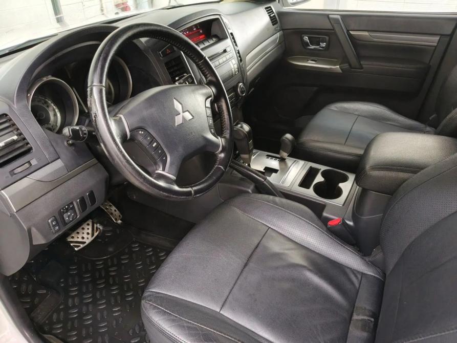 Mitsubishi Pajero IV Рестайлинг 1 Ярославль  - изображение 10