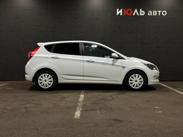 Hyundai Solaris I Рестайлинг с пробегом 2014 года, цена 1 200 000 рублей, 123868 км, хэтчбек, Автокод Объявления