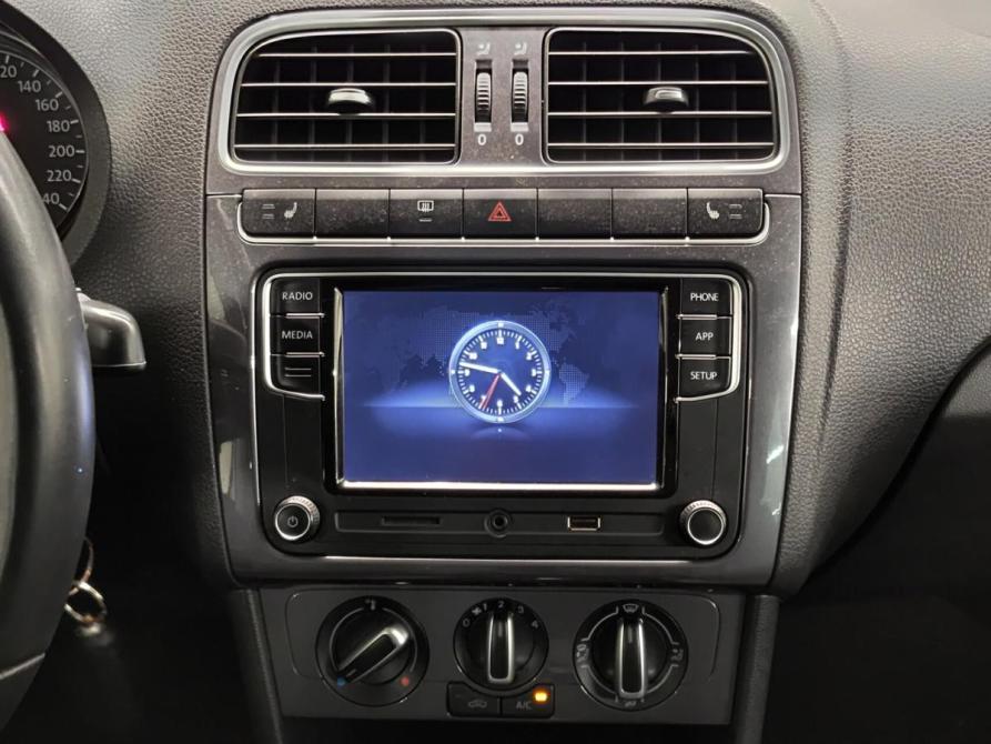 Volkswagen Polo V Рестайлинг Казань  - изображение 18