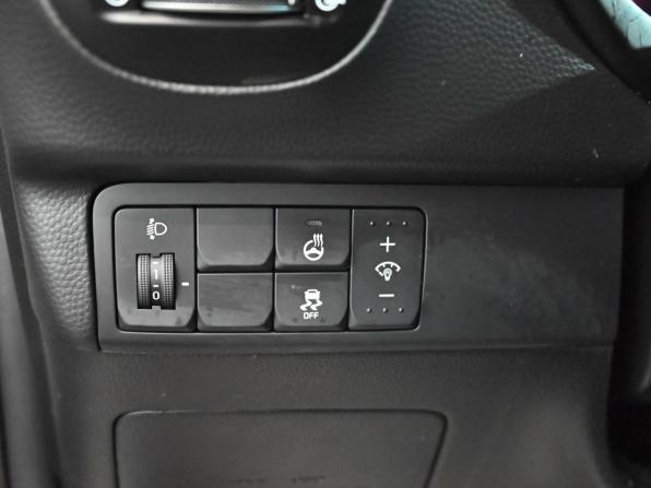 Kia Soul II Рестайлинг с пробегом 2018 года, цена 1 850 000 рублей, 97293 км, хэтчбек, Автокод Объявления