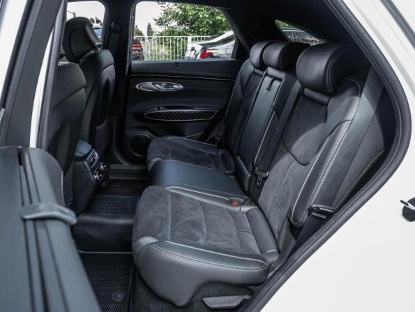 Genesis GV70 I с пробегом 2021 года, цена 5 499 000 рублей, 67111 км, внедорожник, Автокод Объявления