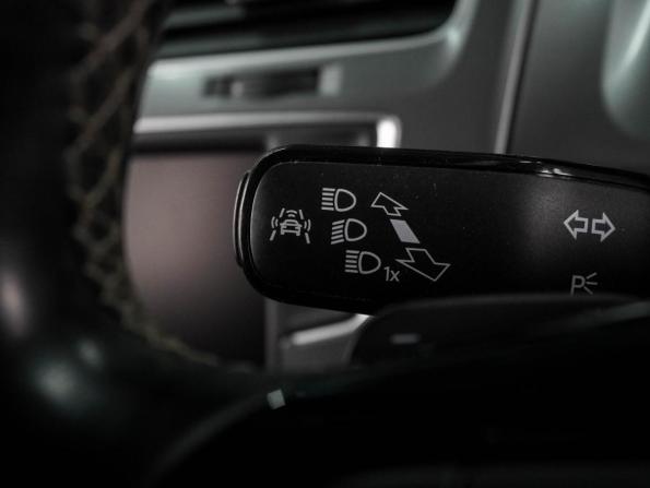 Volkswagen Golf VII с пробегом 2015 года, цена 1 319 000 рублей, 146767 км, универсал, Автокод Объявления