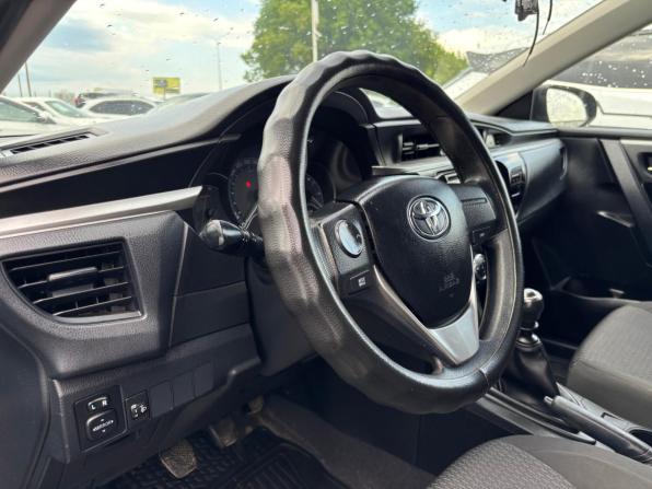 Toyota Corolla XI (E160 E170 E180) с пробегом 2013 года, цена 1 233 000 рублей, 157696 км, седан, Автокод Объявления