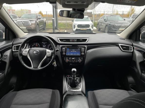 Nissan Qashqai II с пробегом 2017 года, цена 1 220 000 рублей, 152700 км, внедорожник, Автокод Объявления