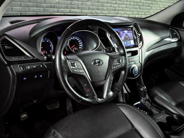 Hyundai Santa Fe III с пробегом 2015 года, цена 2 100 000 рублей, 145706 км, внедорожник, Автокод Объявления