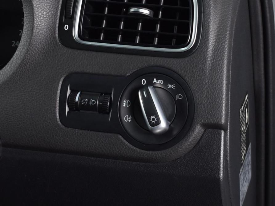 Volkswagen Polo V Кемерово  - изображение 13