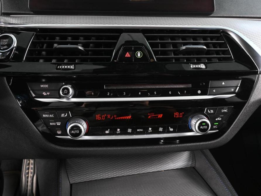 BMW 5 серии VII (G30/G31/G38) Ростов-на-Дону  - изображение 16