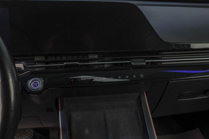 Omoda C5 I с пробегом 2022 года, цена 1 799 000 рублей, 50400 км, внедорожник, Автокод Объявления