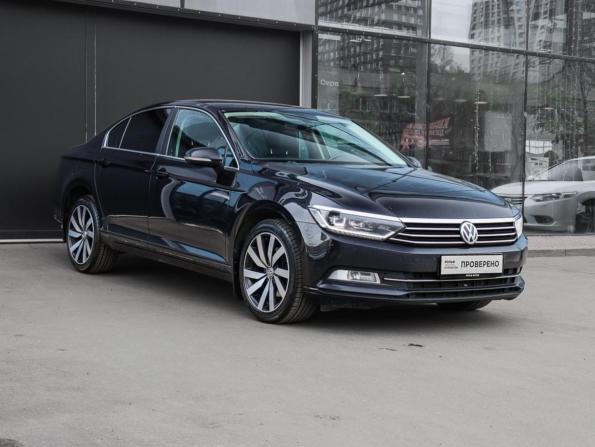 Volkswagen Passat B8 с пробегом 2019 года, цена 2 190 000 рублей, 175961 км, седан, Автокод Объявления