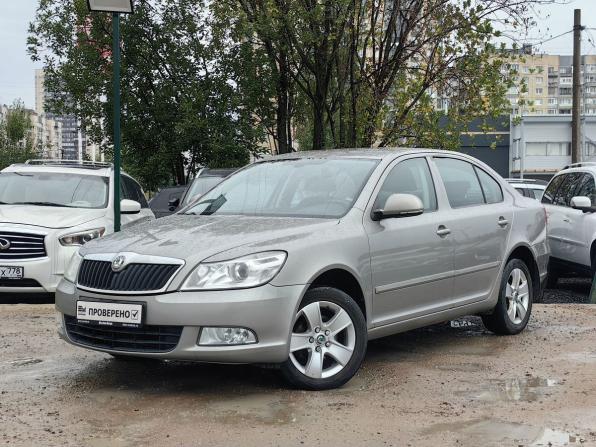 Skoda Octavia II (A5) Рестайлинг с пробегом 2013 года, цена 919 000 рублей, 120000 км, лифтбек, Автокод Объявления