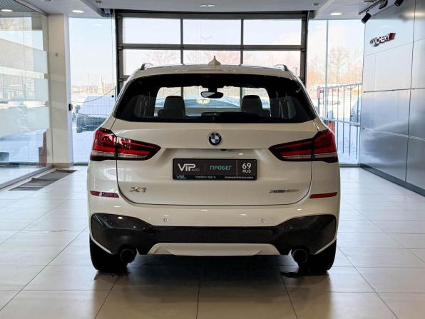 BMW X1 II (F48) Рестайлинг с пробегом 2020 года, цена 2 775 000 рублей, 114990 км, внедорожник, Автокод Объявления