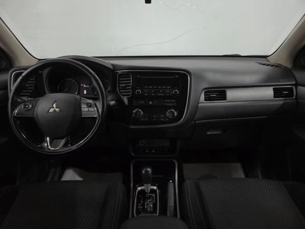 Mitsubishi Outlander III Рестайлинг 2 с пробегом 2017 года, цена 1 648 000 рублей, 155464 км, внедорожник, Автокод Объявления