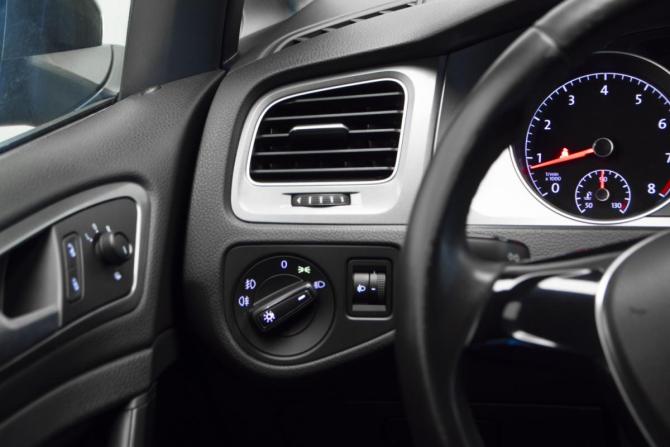 Volkswagen Golf VII с пробегом 2013 года, цена 1 197 000 рублей, 148585 км, хэтчбек, Автокод Объявления