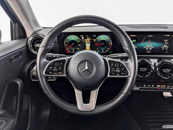 Mercedes-Benz A-Класс IV (W177) с пробегом 2020 года, цена 2 065 000 рублей, 143591 км, хэтчбек, Автокод Объявления