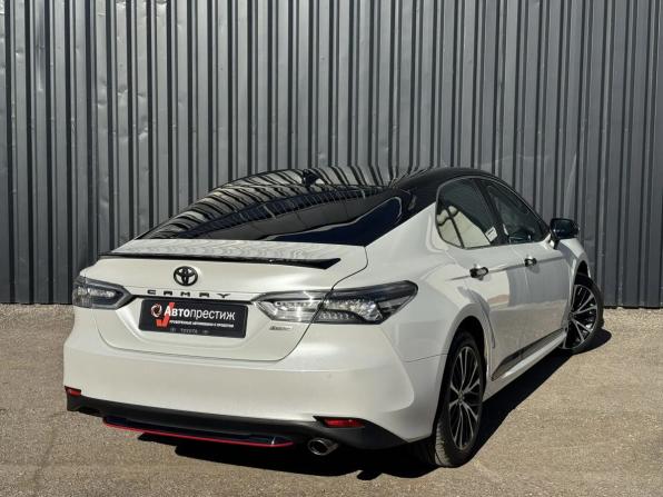 Toyota Camry VIII (XV70) с пробегом 2020 года, цена 2 920 000 рублей, 75547 км, седан, Автокод Объявления