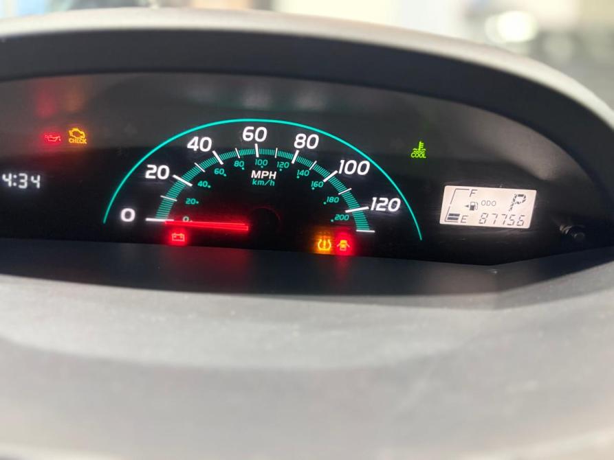 Toyota Yaris II Челябинск  - изображение 15
