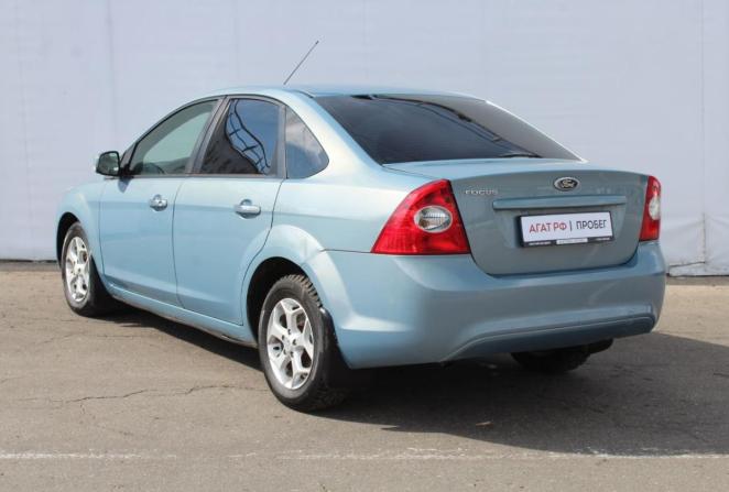 Ford Focus II Рестайлинг с пробегом 2010 года, цена 530 000 рублей, 195319 км, седан, Автокод Объявления